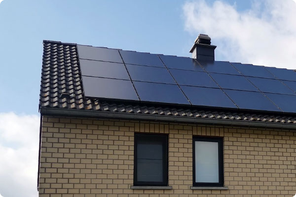 découvrez nos solutions d'installation photovoltaïque à metz. profitez de l'énergie solaire pour réduire vos factures d'électricité et contribuer à la protection de l'environnement. contactez-nous pour une étude personnalisée et des conseils d'experts.