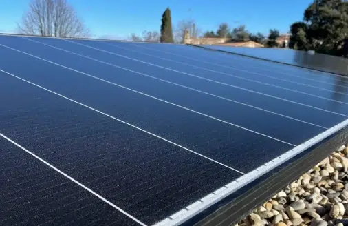 découvrez les secrets photovoltaïques qui transformeront votre approche de l'énergie solaire. apprenez comment maximiser l'efficacité de vos installations et réduire vos factures d'électricité tout en contribuant à la protection de l'environnement.