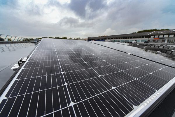 découvrez nos solutions d'aide et de conseils pour l'installation de panneaux solaires à metz. profitez des subventions, des aides financières et des services de qualité pour rendre l'énergie solaire accessible à tous.