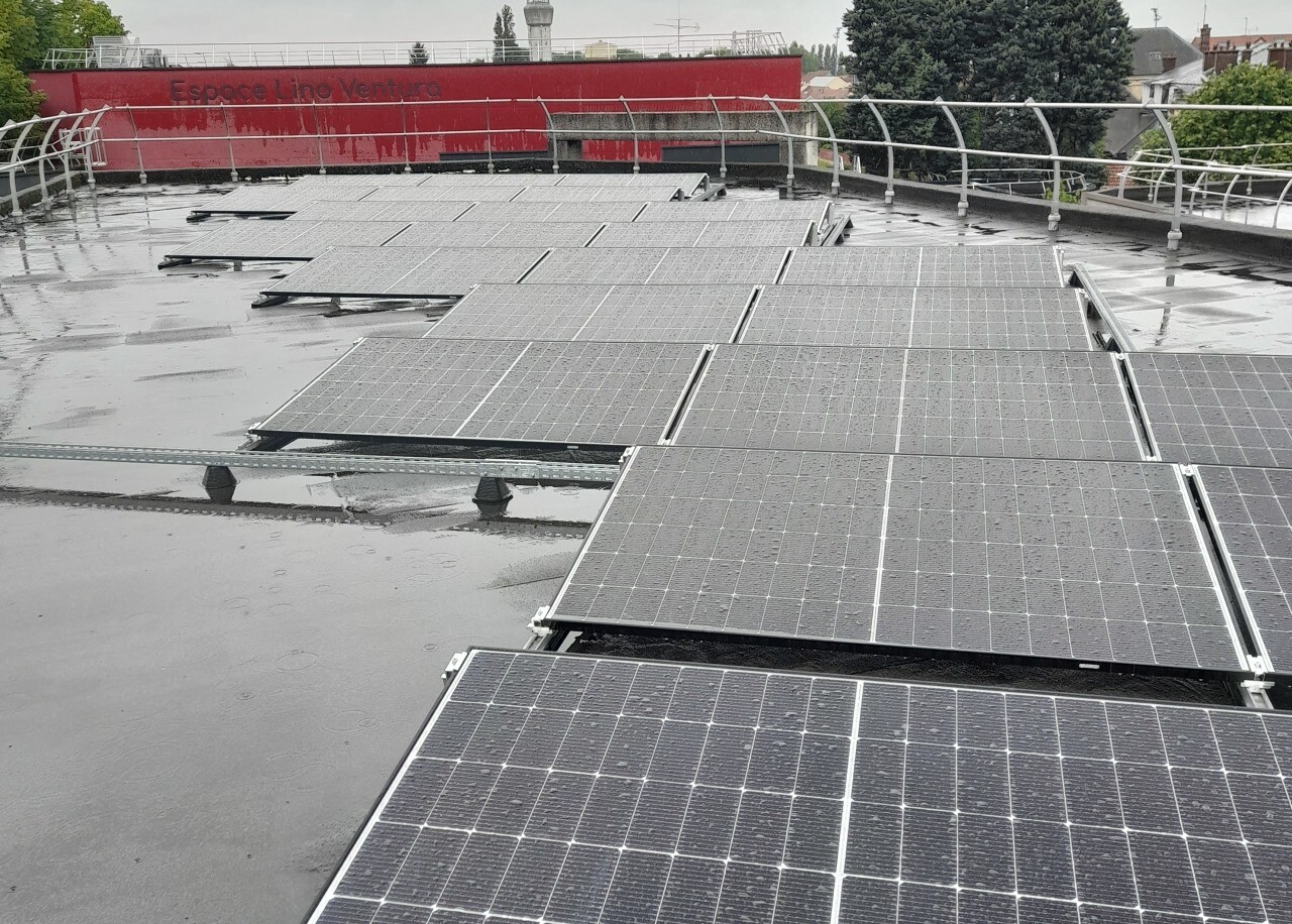 découvrez toutes les opportunités d'aide photovoltaïque à metz en 2024. profitez des subventions et des conseils pour installer des panneaux solaires et réduire votre facture d'électricité tout en contribuant à la transition énergétique.