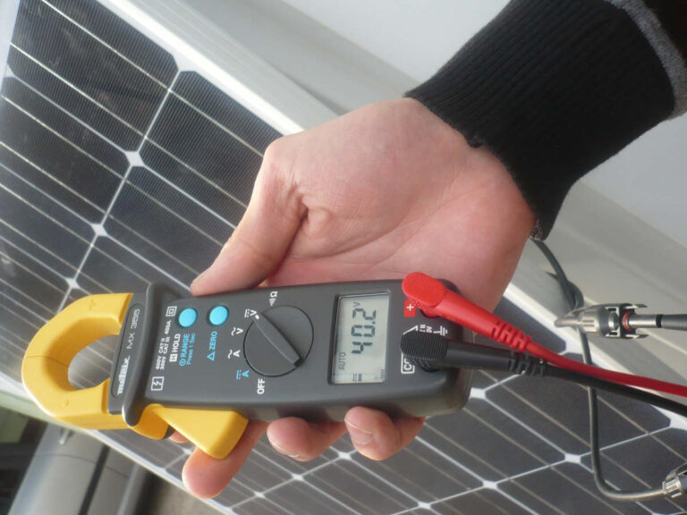 découvrez notre assurance décennale pour les panneaux photovoltaïques à metz, garantissant la protection de votre installation pour les10 prochaines années. protégez votre investissement et bénéficiez d'une couverture adaptée aux professionnels du secteur. contactez-nous pour un devis personnalisé.