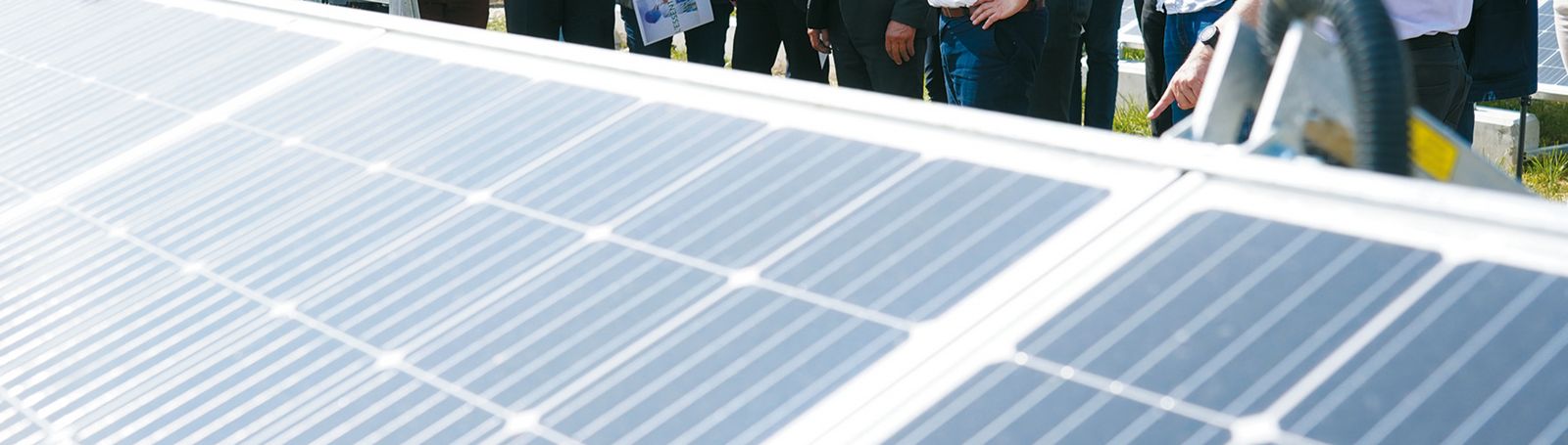 découvrez notre cours photovoltaïque à metz, conçu pour vous initier aux énergies renouvelables et vous former aux technologies solaires. apprenez des experts et développez vos compétences pour valoriser le potentiel du photovoltaïque dans votre projet professionnel.