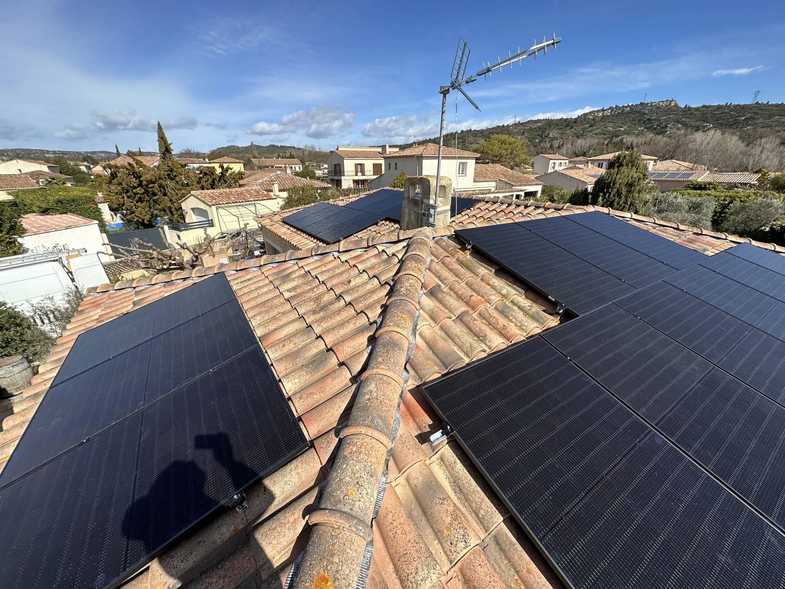 besoin d'un dépannage rapide et efficace pour vos panneaux solaires ? nos experts sont là pour diagnostiquer et réparer vos installations afin d'optimiser votre production d'énergie et garantir leur performance. contactez-nous dès aujourd'hui pour un service de qualité.