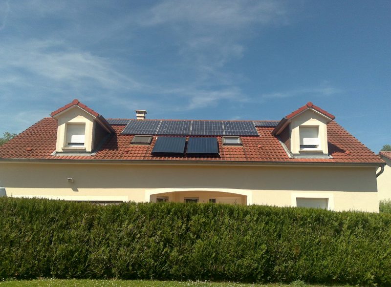 besoin d'un dépannage efficace pour vos panneaux photovoltaïques à metz ? notre équipe d'experts est à votre service pour garantir le bon fonctionnement de votre installation et maximiser votre production d'énergie solaire. contactez-nous dès maintenant pour un diagnostic rapide et une intervention professionnelle.