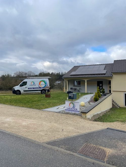 découvrez nos services d'installation de panneaux photovoltaïques à metz. profitez d'une énergie renouvelable et durable pour votre maison ou entreprise, tout en réduisant vos factures d'électricité. contactez notre équipe d'experts pour un devis personnalisé.