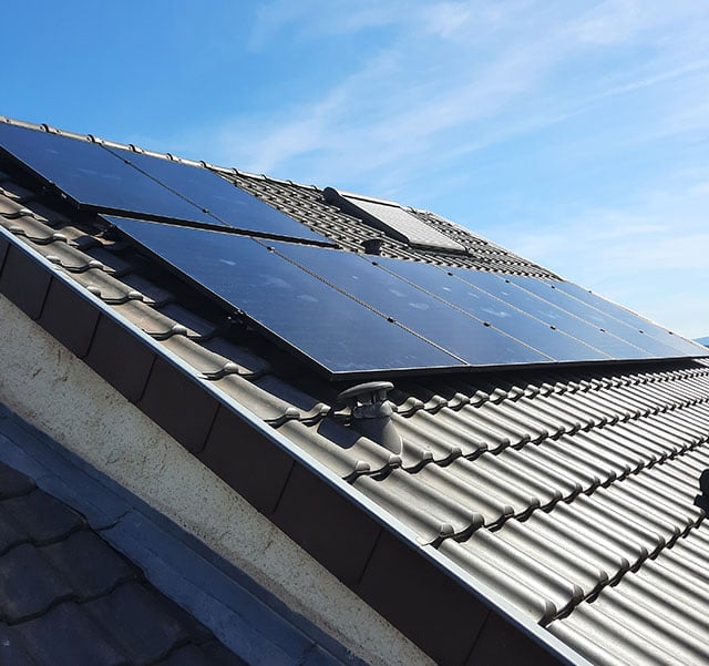 découvrez nos services d'installation photovoltaïque à metz. profitez d'une énergie renouvelable, réduisez vos factures et contribuez à la protection de l'environnement grâce à nos solutions adaptées à vos besoins. contactez-nous pour un devis gratuit !