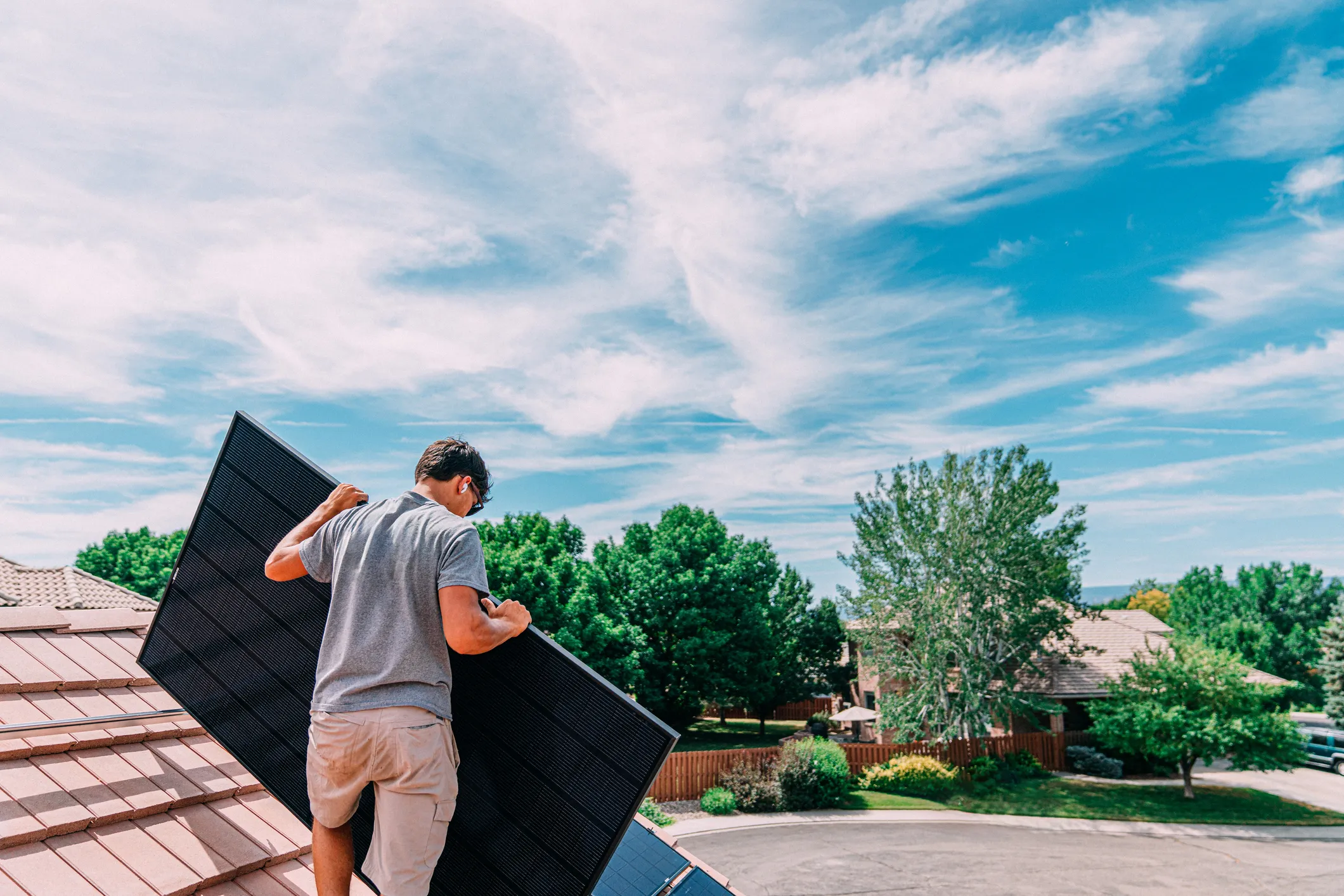 découvrez le panneau bi-verre à metz, une solution esthétique et performante pour vos projets d'aménagement intérieur et extérieur. alliant design moderne et efficacité énergétique, ce panneau offre une luminosité naturelle tout en garantissant une isolation optimale.