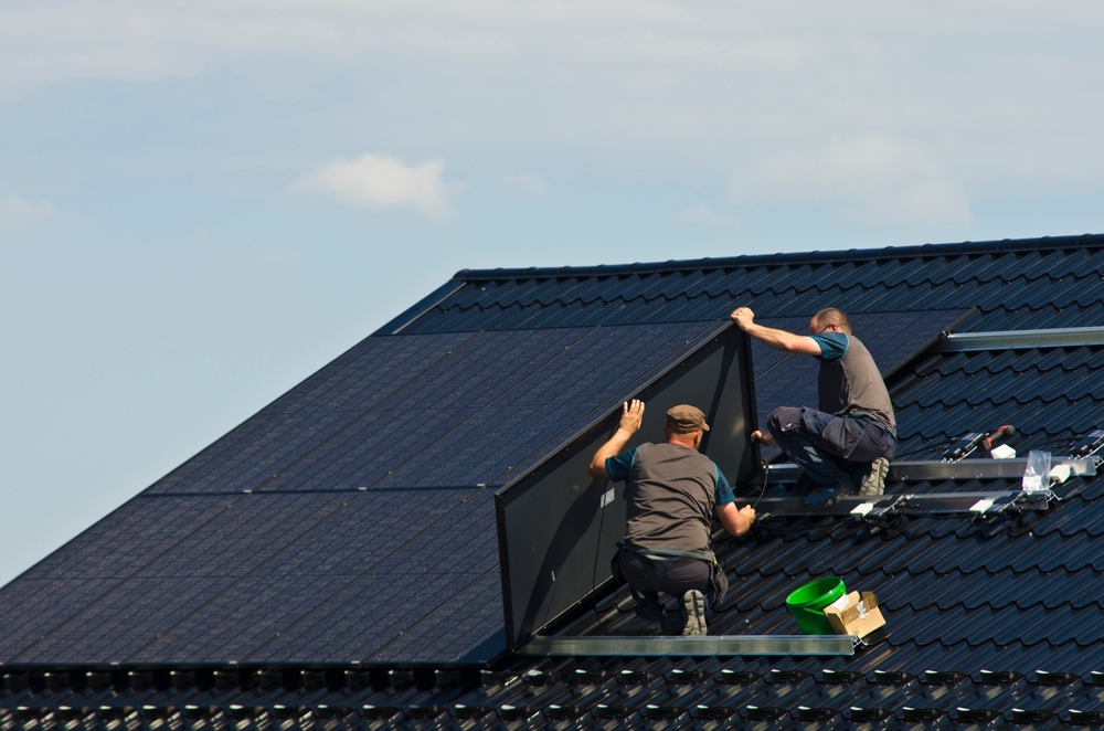 découvrez notre panneau full black à metz, alliant élégance et modernité. parfait pour embellir vos espaces intérieurs ou extérieurs, ce panneau offre une finition élégante et contemporaine qui saura séduire tous les visiteurs.