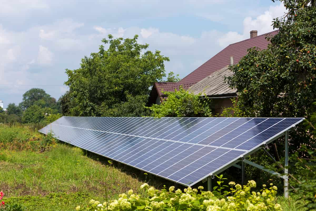 découvrez nos panneaux photovoltaïques de 9 kw à metz, une solution énergétique écologique et économique. optimisez votre production d'énergie solaire et réduisez vos factures d'électricité grâce à nos installations de qualité. profitez d'un service professionnel et d'un accompagnement personnalisé pour votre projet d'énergie renouvelable.