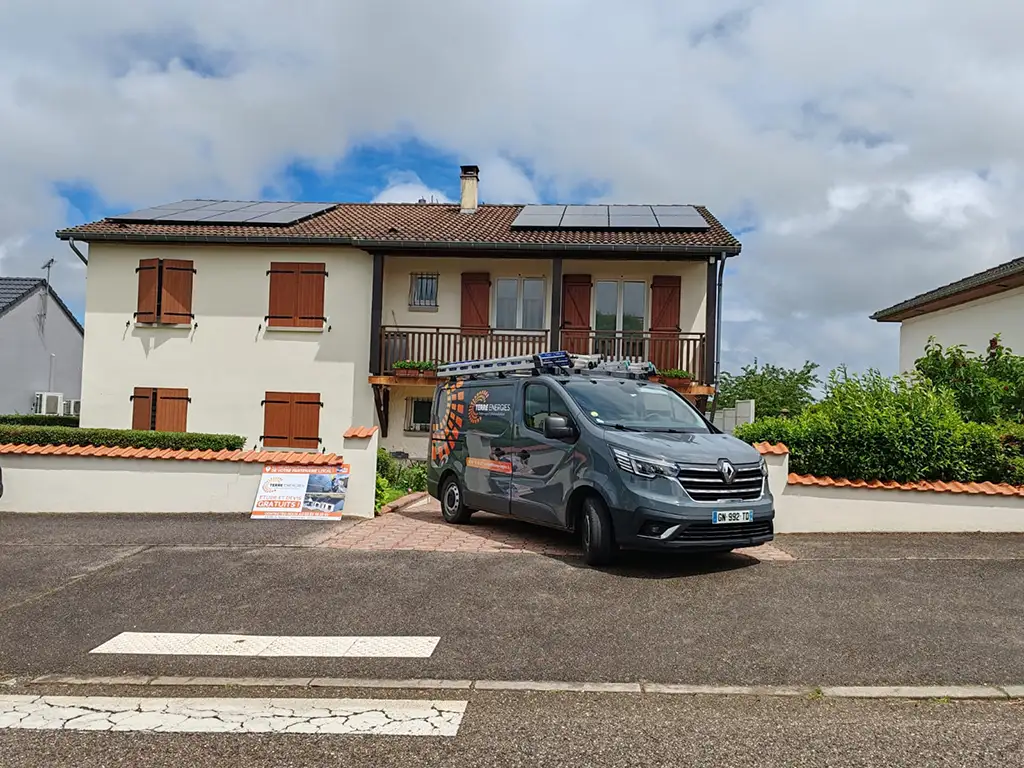 découvrez les meilleures solutions de panneaux photovoltaïques à metz pour réduire votre consommation d'énergie et augmenter votre indépendance énergétique. profitez de conseils d'experts et de solutions adaptées à vos besoins.