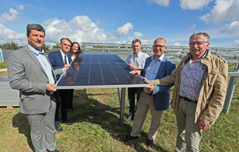 découvrez les opportunités incroyables des panneaux solaires à 1€ à metz en 2024. profitez d'installations solaires accessibles pour réduire votre facture d'énergie et contribuer à un avenir durable. ne manquez pas cette offre exceptionnelle !