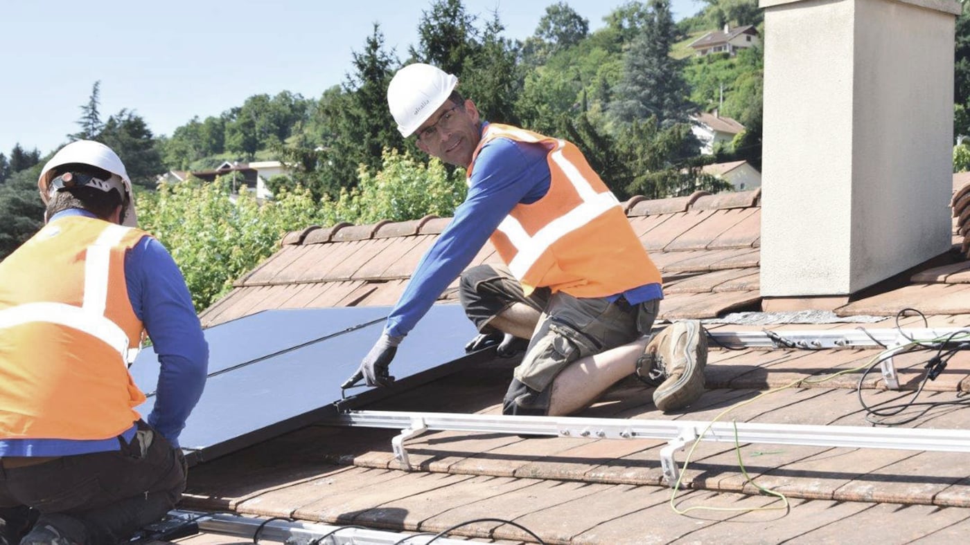 découvrez le panneau solaire ikea à metz, une solution écologique et économique pour produire votre propre énergie. optimisez votre consommation tout en réduisant votre empreinte carbone grâce à nos panneaux solaires design et performants.