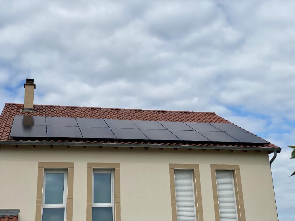 découvrez les meilleures offres de panneaux solaires pas chers à metz. profitez d'économies sur votre facture d'énergie tout en contribuant à un avenir durable. installation rapide et conseils personnalisés.