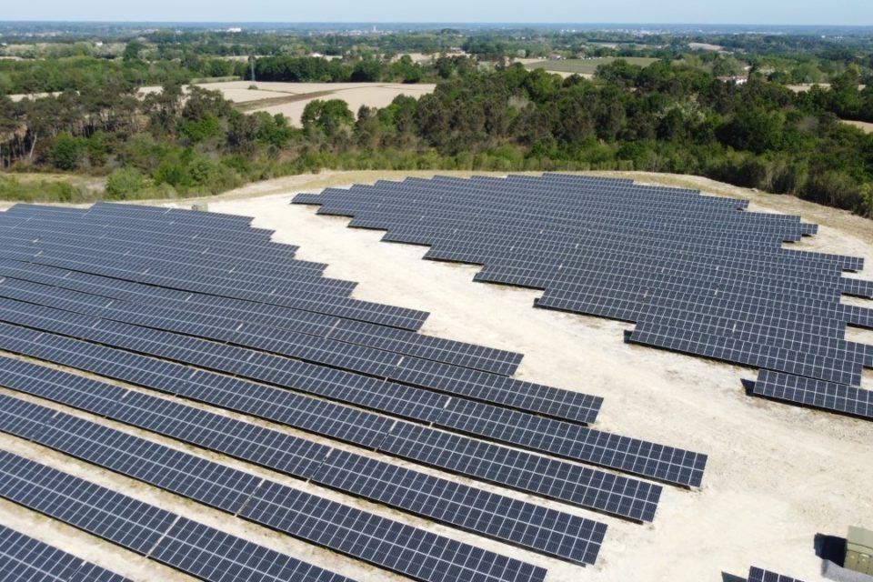 découvrez les solutions de puissance photovoltaïque à metz pour une énergie renouvelable et durable. profitez d'une installation optimisée pour maximiser votre production d'électricité et réduire votre empreinte carbone.