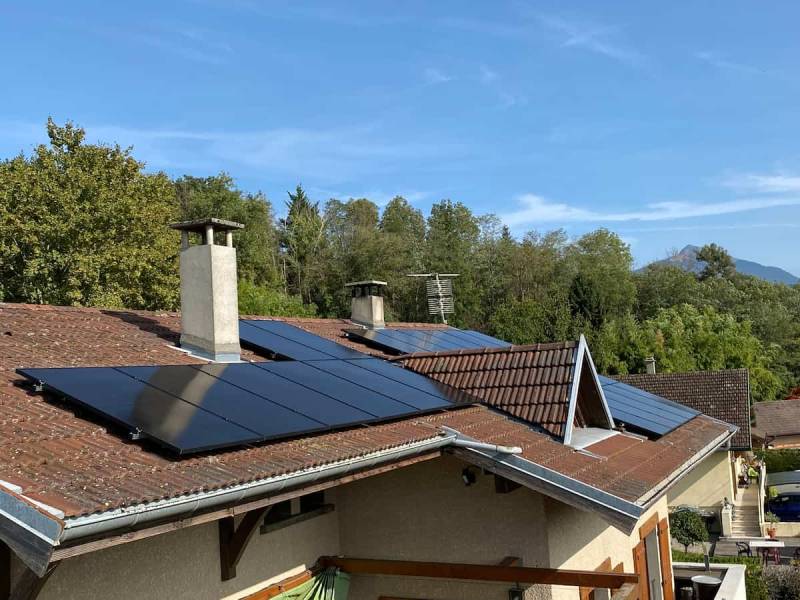 découvrez les différentes aides photovoltaïques disponibles à metz pour faciliter votre transition énergétique. profitez d'informations complètes sur les subventions, les crédits d'impôt et les dispositifs d'accompagnement pour installer des panneaux solaires.