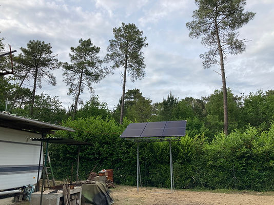 découvrez comment choisir les meilleurs panneaux solaires pour alimenter efficacement un site isolé. optez pour des solutions adaptées à vos besoins énergétiques tout en respectant l'environnement.