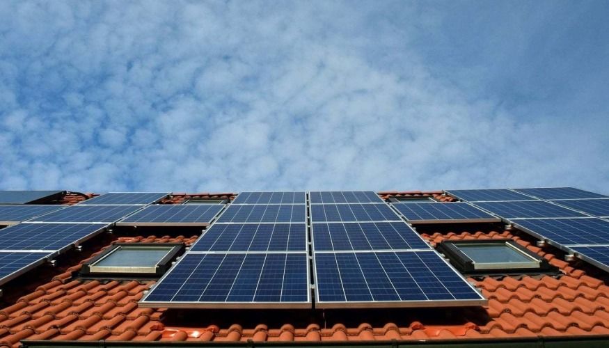 découvrez nos solutions de panneaux photovoltaïques à metz pour une énergie solaire économique et écologique. profitez d'une installation sur mesure et d'une expertise locale pour réduire vos factures d'électricité tout en contribuant à la protection de l'environnement.