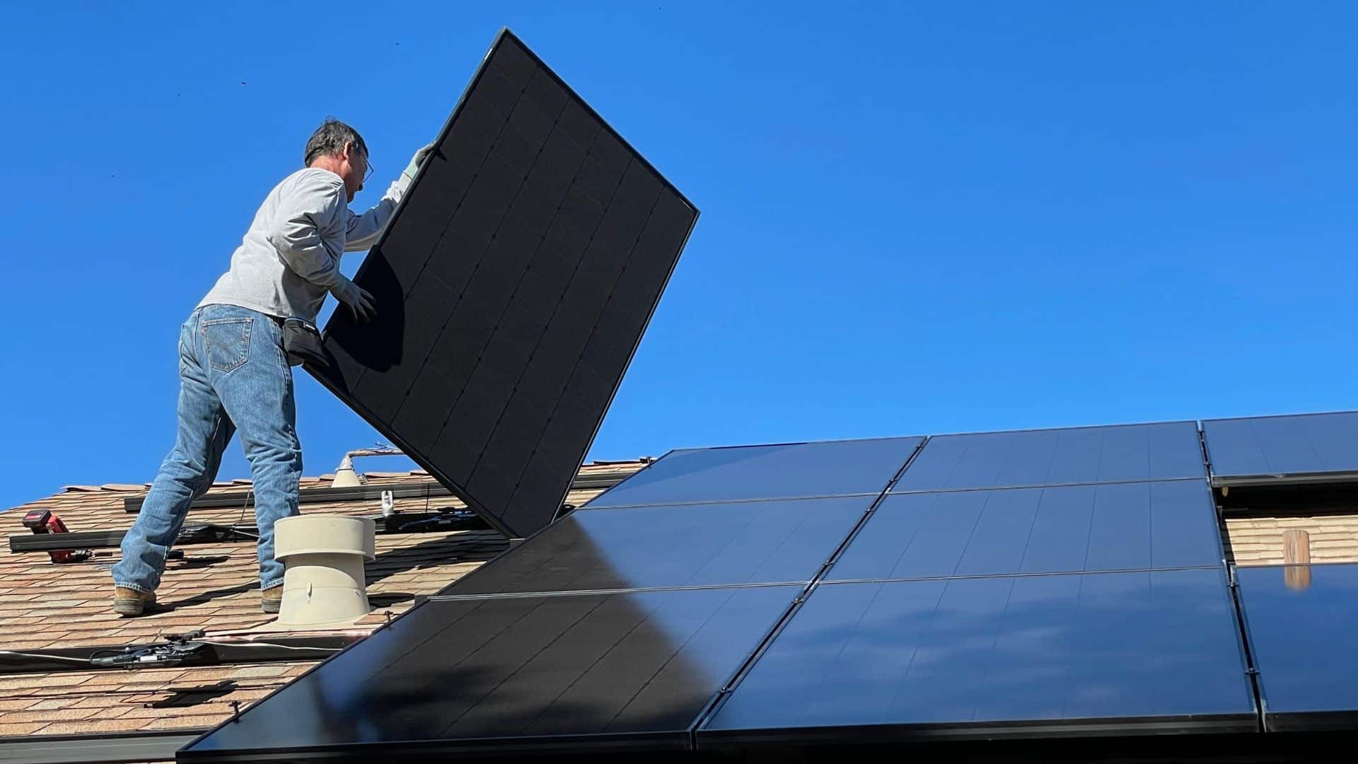 découvrez comment bénéficier des subventions pour l'achat et l'installation de panneaux solaires. profitez d'aides financières pour investir dans l'énergie renouvelable tout en réduisant vos factures d'électricité. ne manquez pas cette opportunité de contribuer à la transition énergétique!