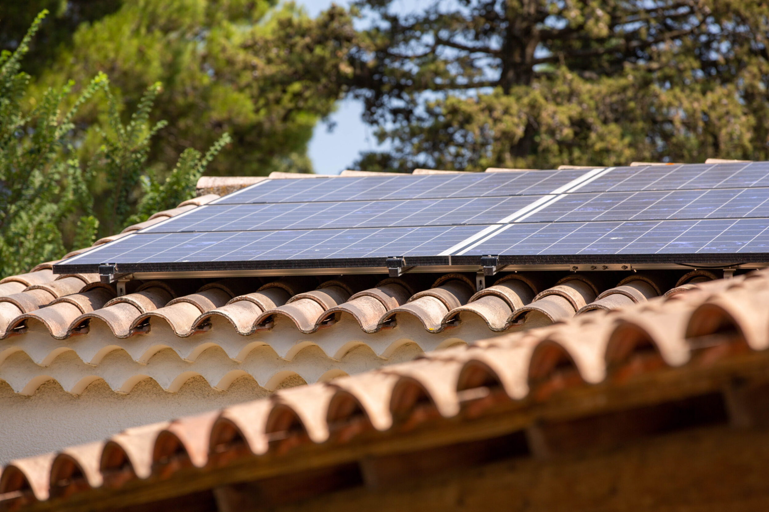 découvrez notre panneau photovoltaïque à metz, symbole d'une énergie renouvelable et durable. profitez d'une solution écologique pour réduire vos factures d'électricité tout en contribuant à la protection de l'environnement.