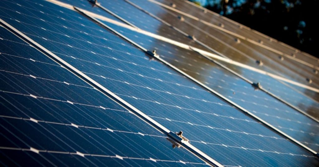 découvrez les prix des panneaux photovoltaïques de 9 kw à metz. informez-vous sur les options disponibles, les économies d'énergie et les avantages fiscaux liés à l'installation de panneaux solaires dans votre région.